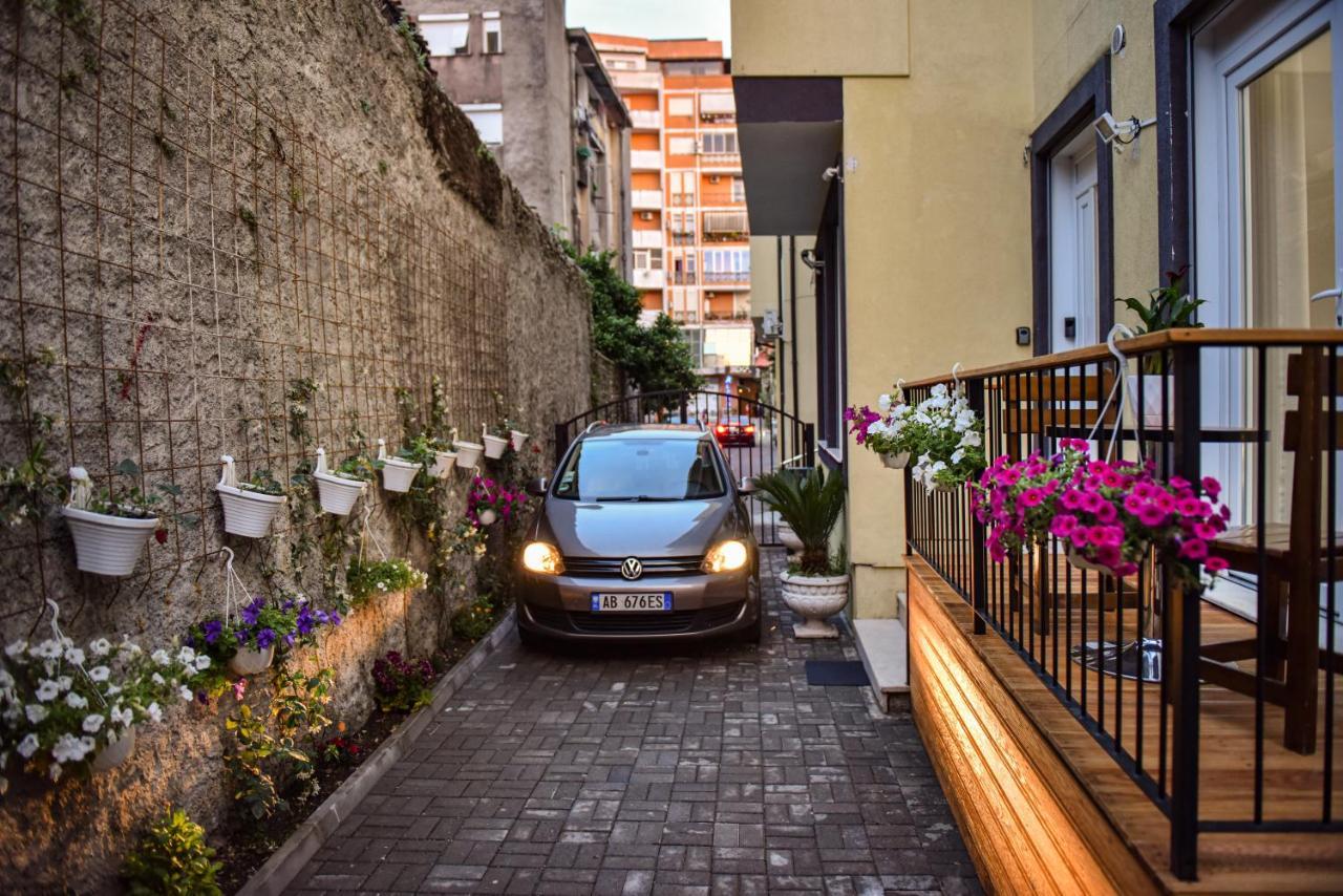 Appartamento Dream House Enia 1 Shkodër Esterno foto